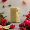 Savon Surgras « Rose » | Rose, Fleurs Blanches, Cèdre & Musc